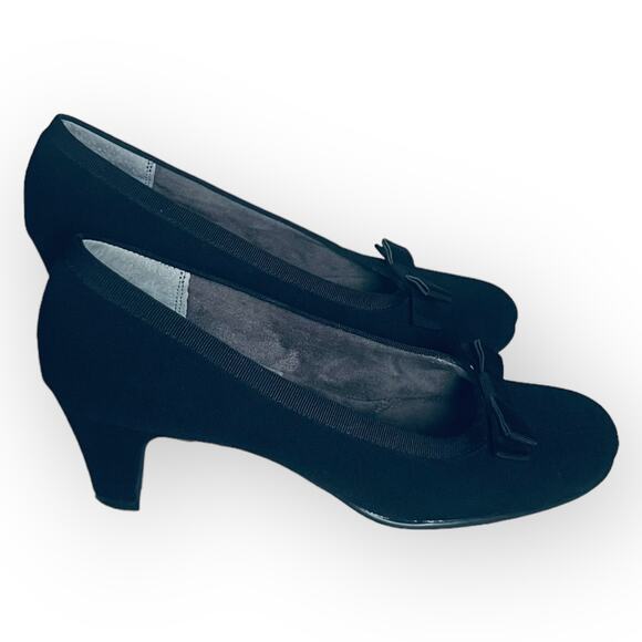Aerosoles Women's Playhouse Black Fabric Pumps Round Toe With Ribbon Bow Sz 8.5 - Picture 14 of 14